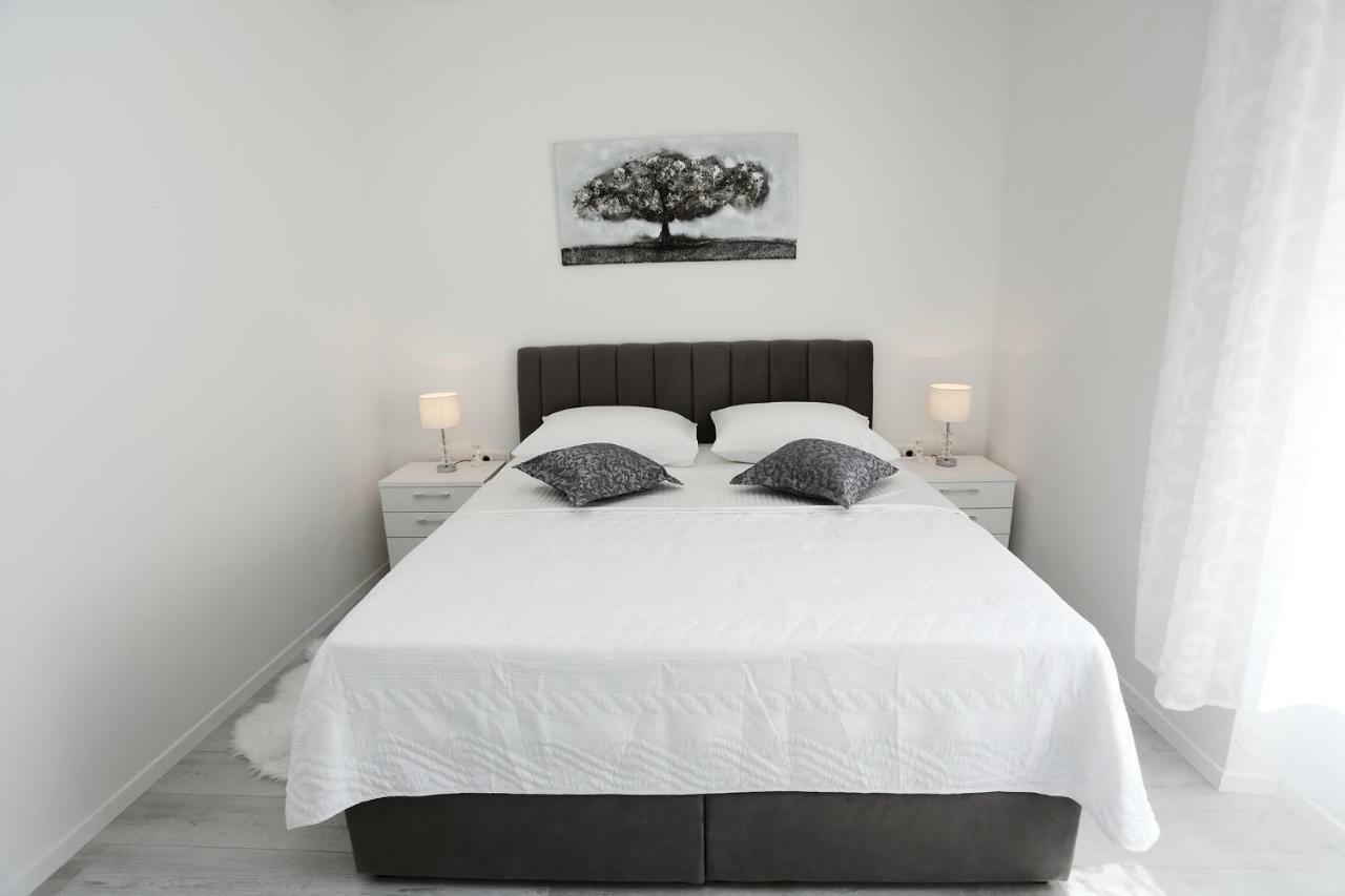 Apartman Marinela Split Extérieur photo